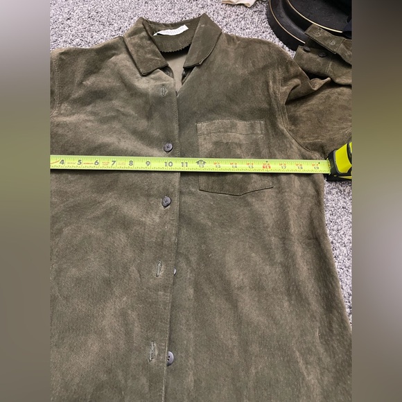 Valerie Stevens Green silky Suede Button down Shirt Jacker Collared Sz 4 - Picture 6 of 8